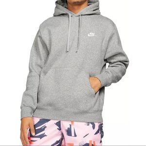 Nike Men's Sportswear Club Fleece Hoodie